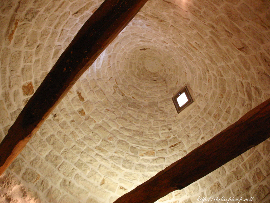 トゥルッリの天井
